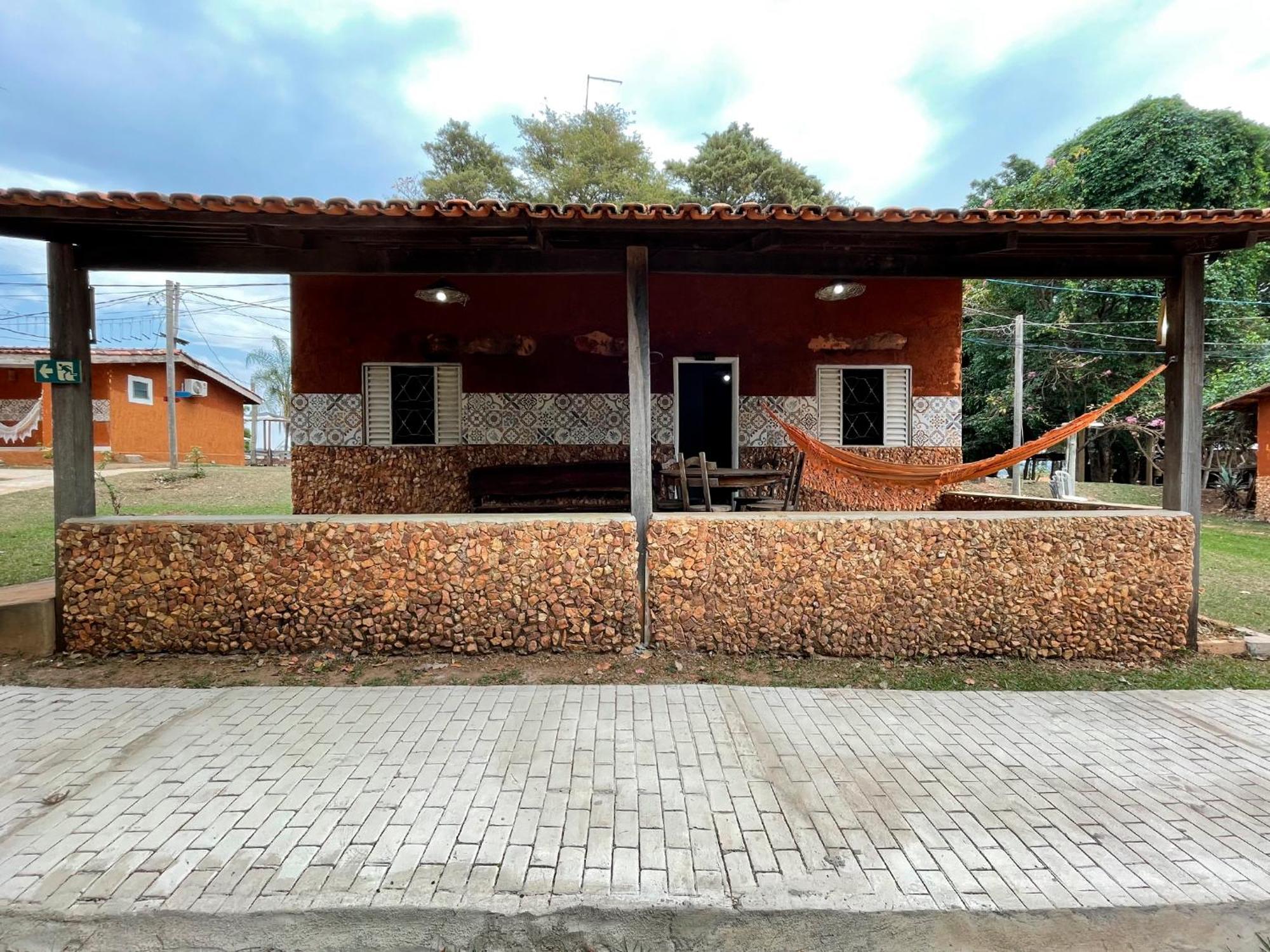 Ranchos 30 Hotel Fazenda Hidrolandia  Экстерьер фото