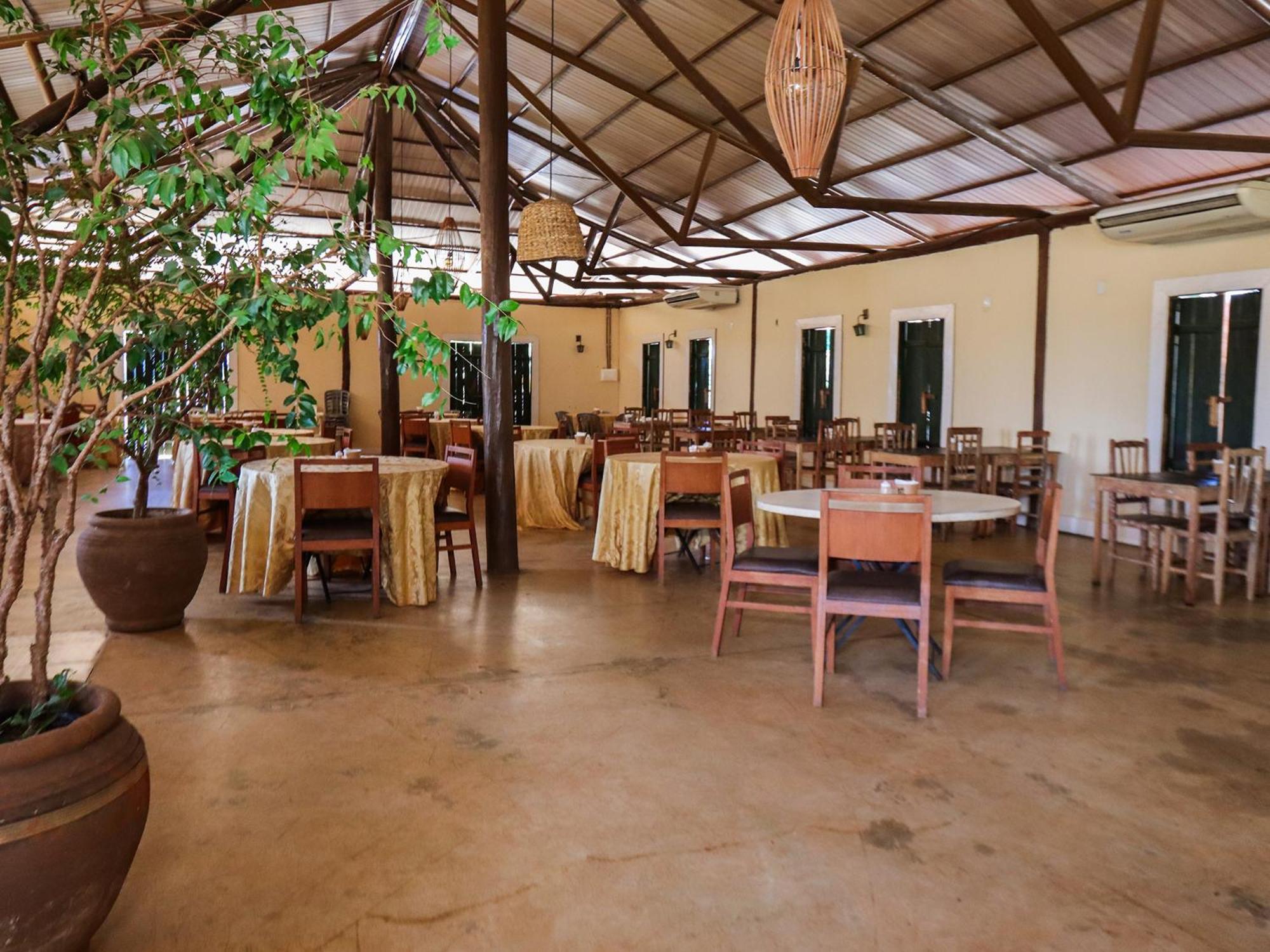 Ranchos 30 Hotel Fazenda Hidrolandia  Экстерьер фото