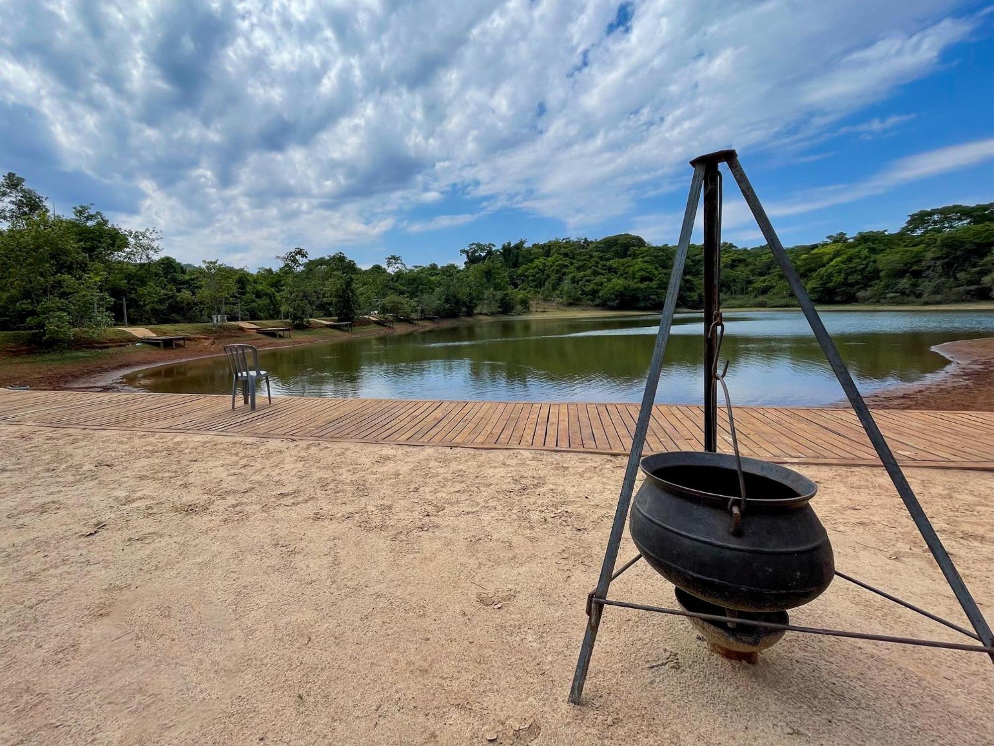 Ranchos 30 Hotel Fazenda Hidrolandia  Экстерьер фото