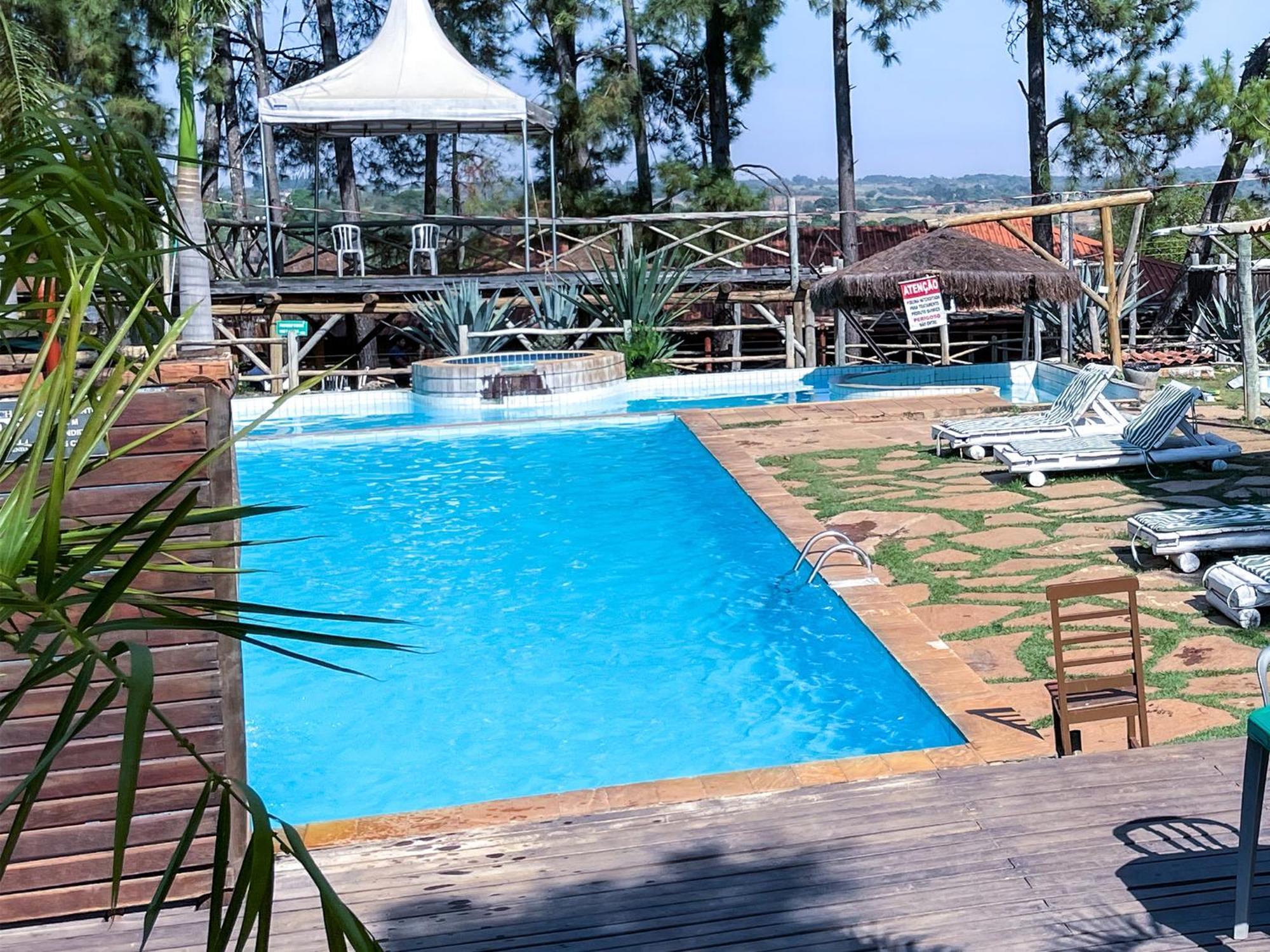 Ranchos 30 Hotel Fazenda Hidrolandia  Экстерьер фото